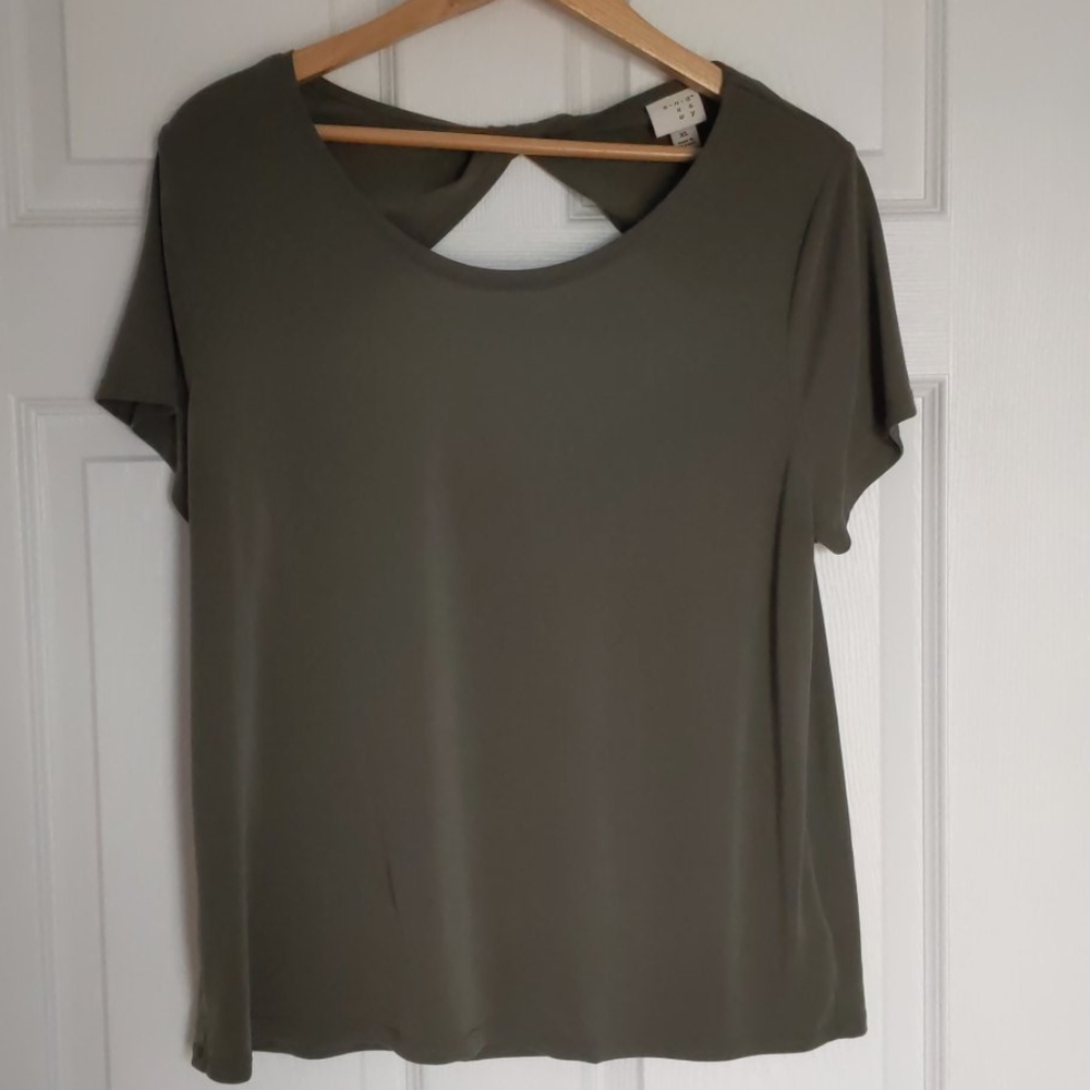 Open back shirt